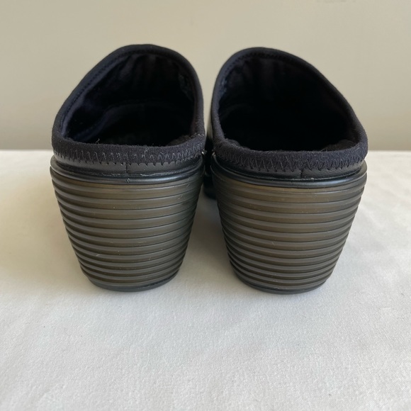 Clarks Privo Clogs - Picture 7 of 10